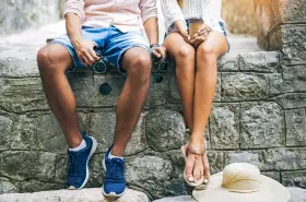 Milyen női cipők kényelmesek nyáron? Segítünk a választásban!