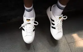 Sneaker-láz tavaszra